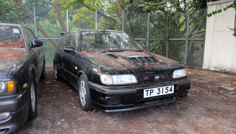 Illustration for article titled The Cars I Found Abandoned And Junked In Hong Kong Will Blow Your Mind